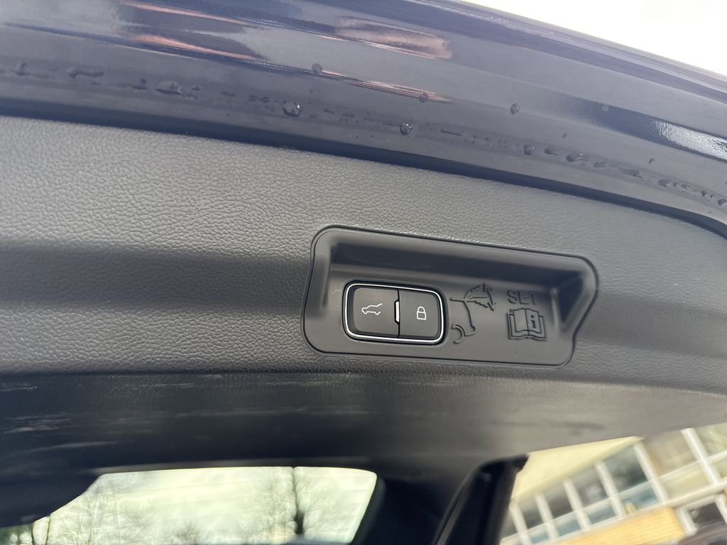 Used 2023 Ford Explorer - photo 27