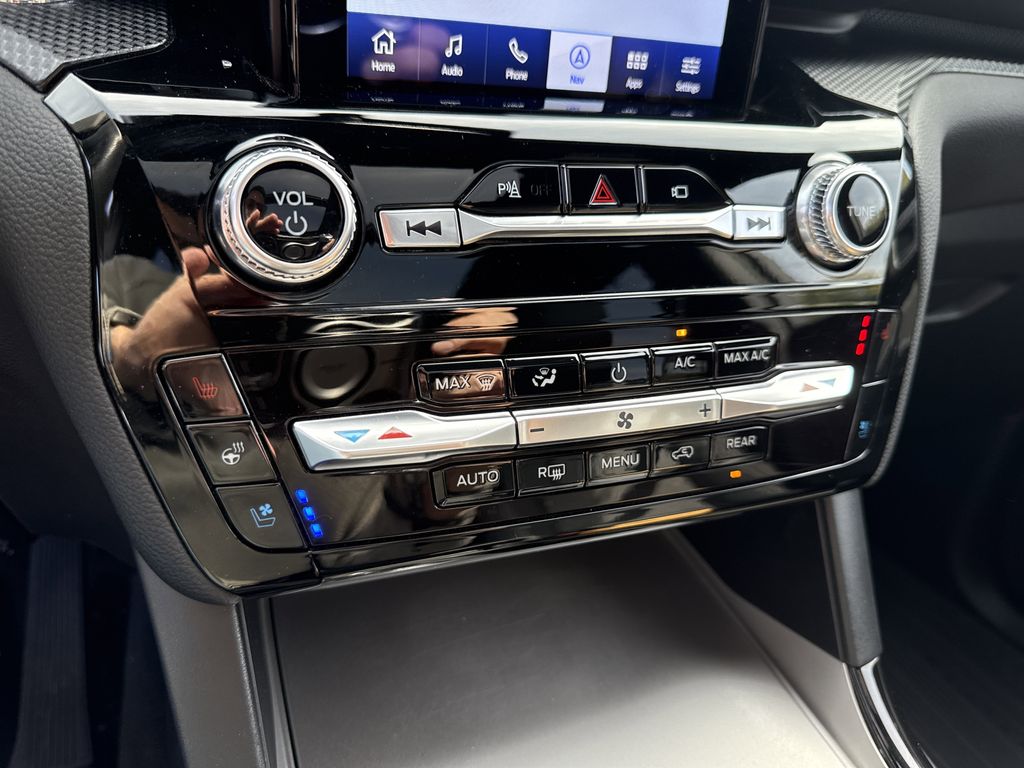 Used 2023 Ford Explorer - photo 24