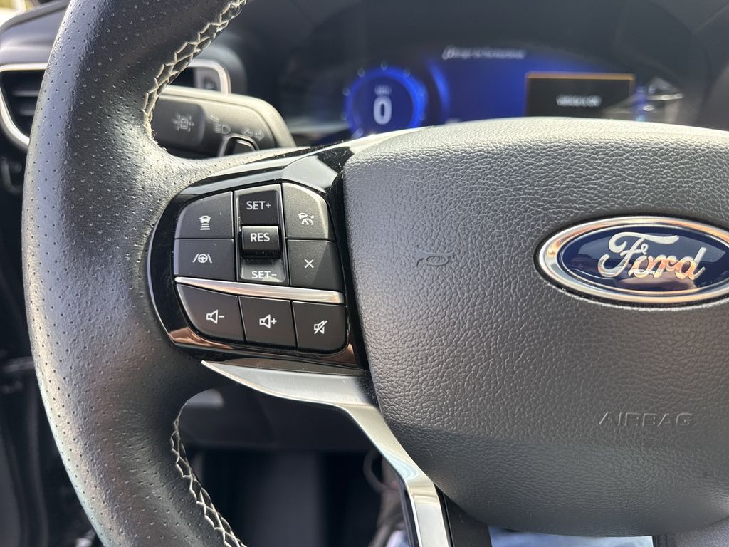 Used 2023 Ford Explorer - photo 26