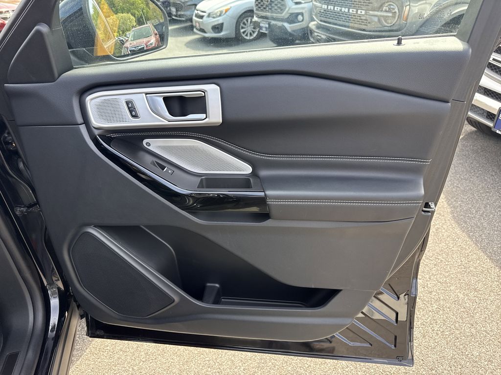 Used 2023 Ford Explorer - photo 34