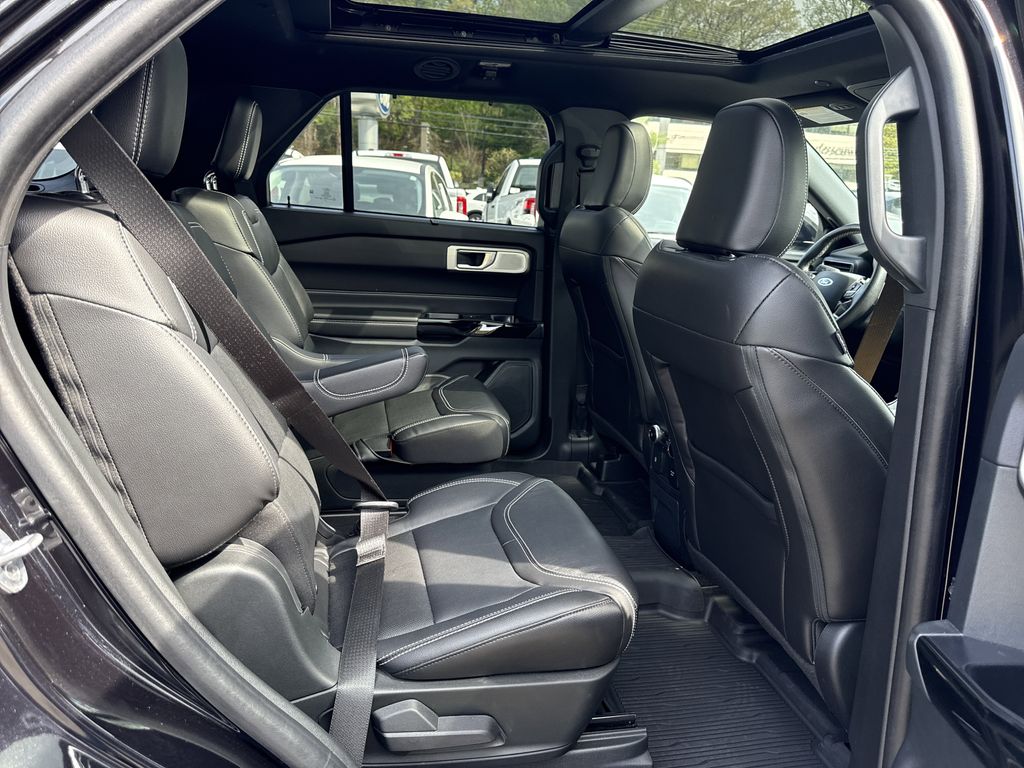 Used 2023 Ford Explorer - photo 35