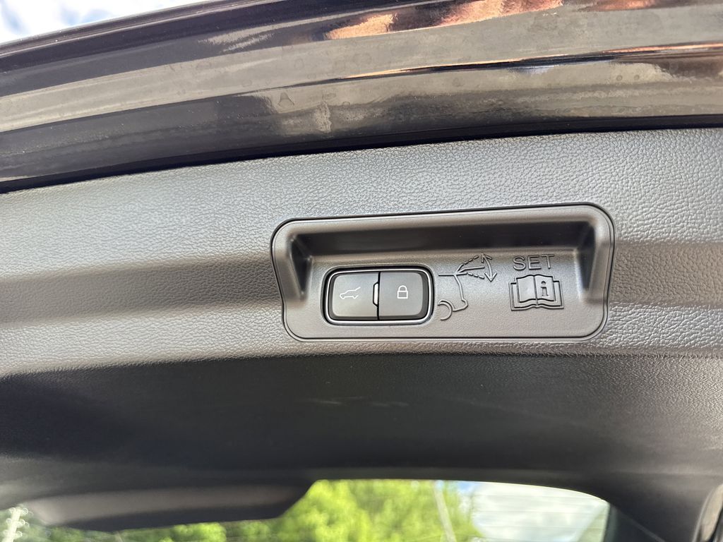 Used 2023 Ford Explorer - photo 41