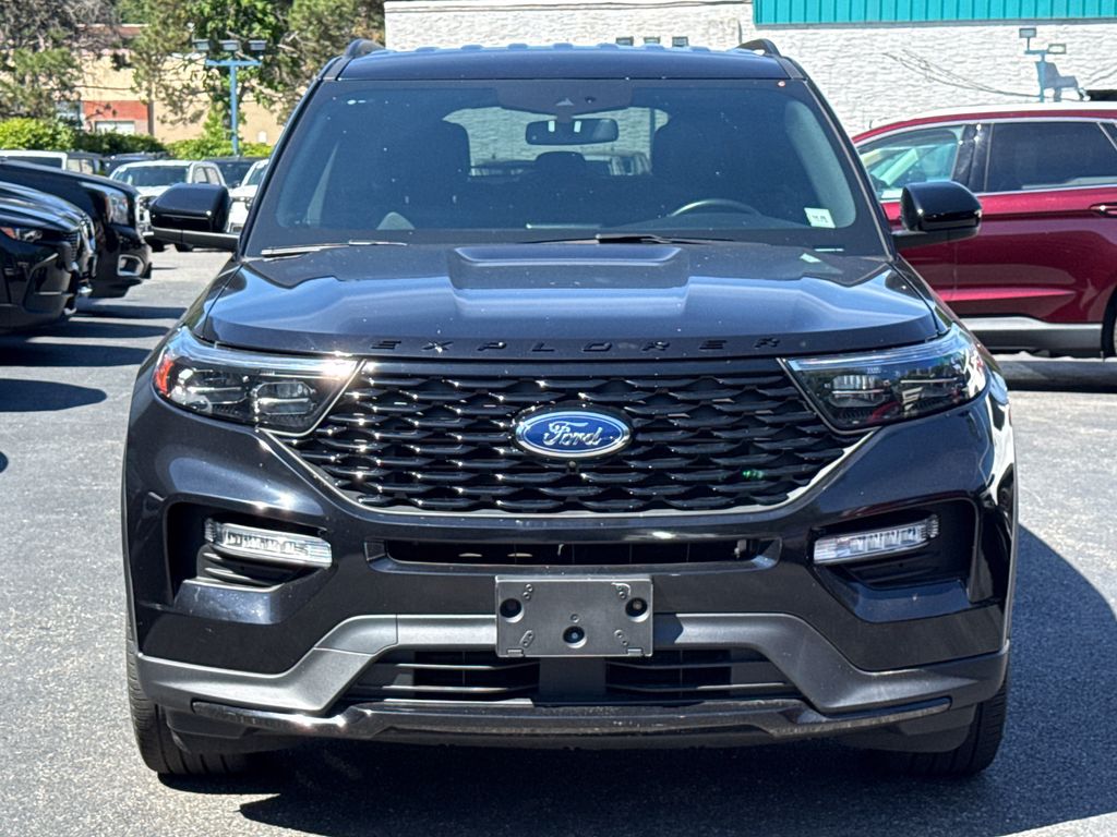 Used 2023 Ford Explorer - photo 2