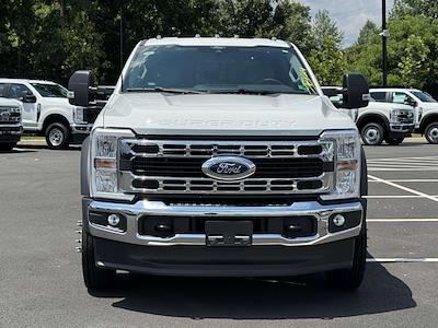 New 2025 Ford F-450 - photo 1