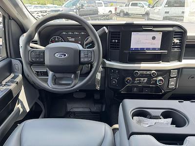 New 2025 Ford F-450 - photo 1
