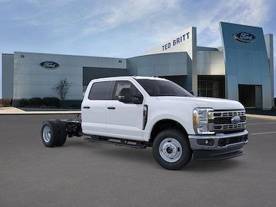 New 2025 Ford F-350 Crew Cab 4x4 9' 5" Knapheide Stake Bed for sale #C51134 - photo 1