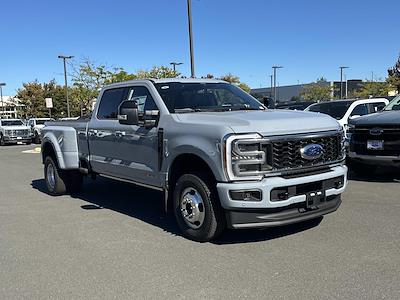 New 2026 Ford F-350 Platinum Crew Cab 4WD DRW Pickup for sale #C60065 - photo 1