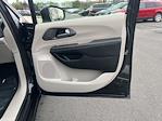 2023 Chrysler Pacifica FWD Minivan for sale #P47085 - photo 21