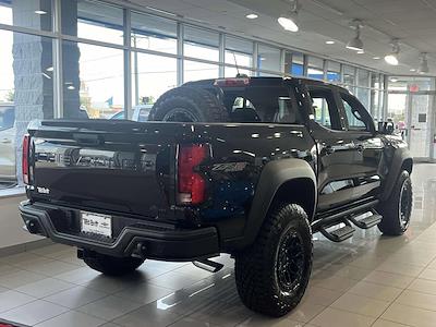 2024 Chevrolet Colorado Crew Cab 4WD Pickup for sale #T40560 - photo 2