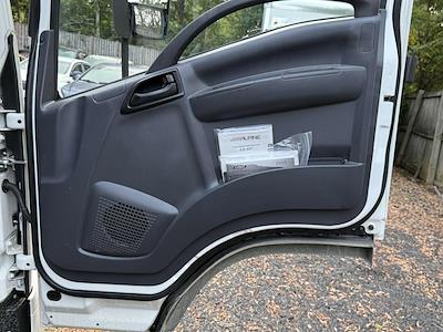 New 2025 Chevrolet LCF 5500XG - photo 1