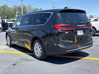 2023 Chrysler Pacifica FWD Minivan for sale #PR623918 - photo 2