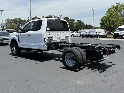 2024 Ford F-350 Super Cab DRW 4x4 Cab Chassis for sale #REF29606 - photo 2