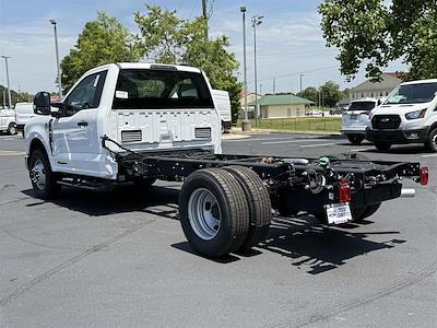 2024 Ford F-350 Regular Cab DRW 4x2 Cab Chassis for sale #REF31141 - photo 2