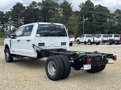 2026 Ford F-350 Crew Cab DRW 4WD Cab Chassis for sale #TEC62025 - photo 2