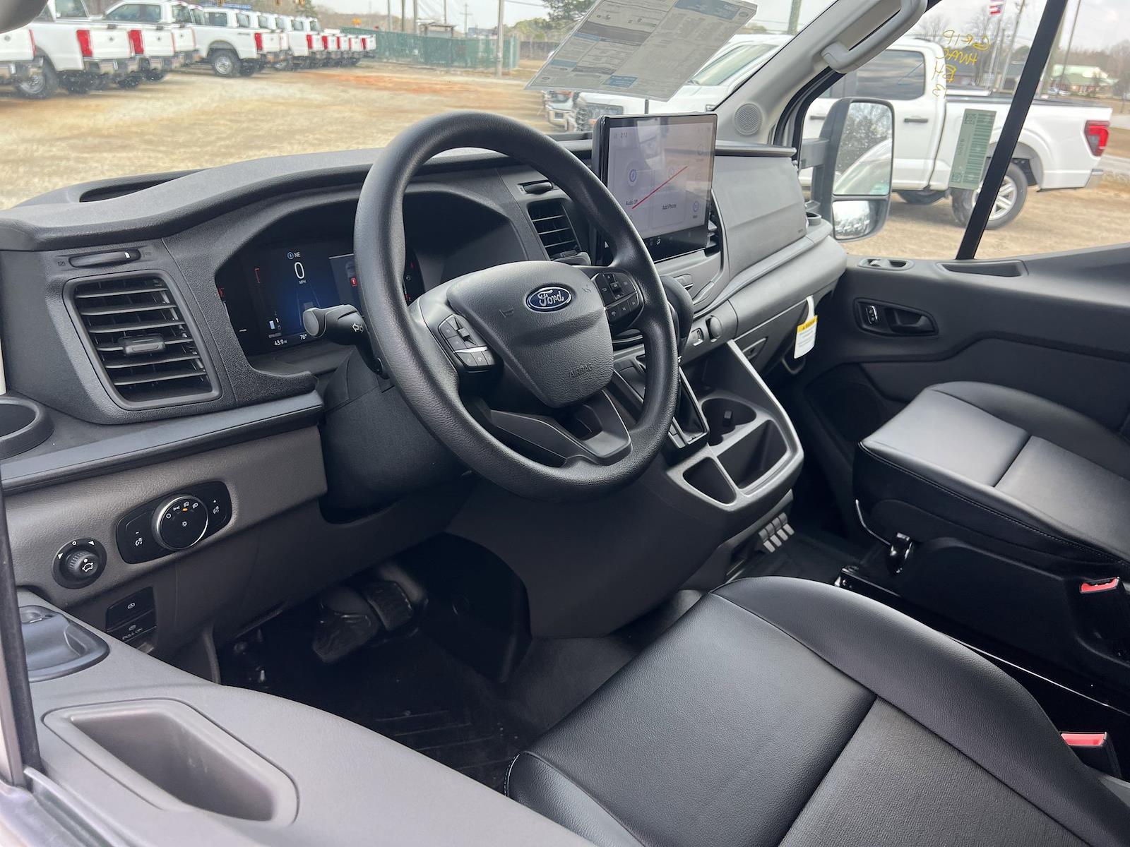 New 2026 Ford Transit 250 - photo 5