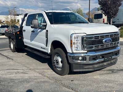 New 2025 Ford F-350 XL Crew Cab 4WD Flatbed Truck for sale #SFL252147 - photo 1