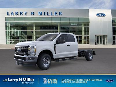New 2026 Ford F-350 XL Super Cab 4WD Cab Chassis for sale #SFLF260031 - photo 1