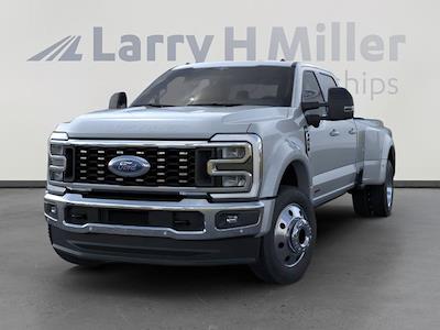 New 2026 Ford F-450 Lariat Crew Cab for sale #SFLF260603 - photo 1