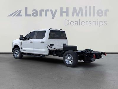2026 Ford F-350 Crew Cab SRW 4WD Cab Chassis for sale #SFLF260994 - photo 2