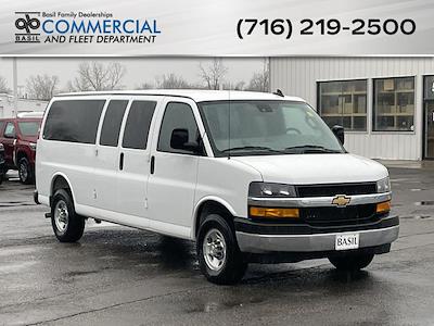 Used 2025 Chevrolet Express 3500 - photo 1