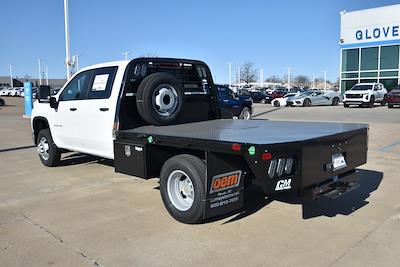 New 2026 Chevrolet Silverado 3500 Crew Cab Flatbed Truck for sale #RT12864 - photo 2