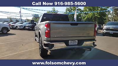 2025 Chevrolet Silverado 2500 Crew Cab 4x4 Pickup for sale #250915 - photo 2