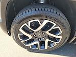 2025 Chevrolet Silverado EV Crew Cab AWD Pickup for sale #250946 - photo 33