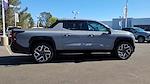 2025 Chevrolet Silverado EV Crew Cab AWD Pickup for sale #250946 - photo 3