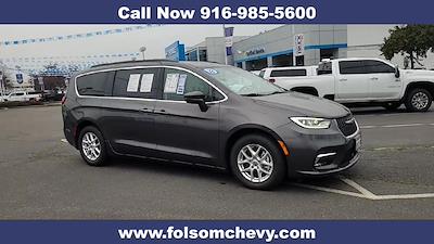 Used 2022 Chrysler Pacifica Touring L Minivan for sale #6014CR - photo 1