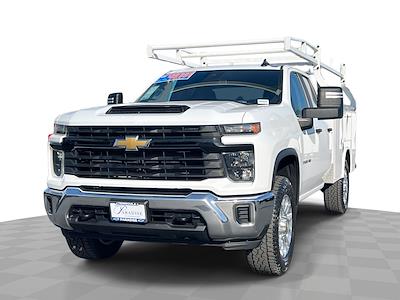 Used 2024 Chevrolet Silverado 3500 - photo 1