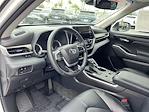 2023 Toyota Highlander FWD SUV for sale #P16104 - photo 10