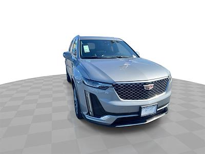 Used 2025 Cadillac XT6 - photo 1