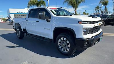 Used 2024 Chevrolet Silverado 2500 - photo 1