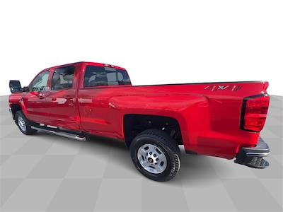 2018 Chevrolet Silverado 2500 Crew Cab 4x4 Pickup for sale #T251629A - photo 2