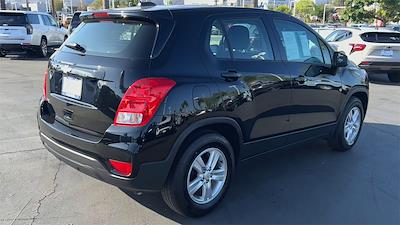 2019 Chevrolet Trax FWD SUV for sale #T26024A - photo 2