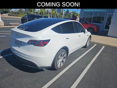 Used 2022 Tesla Model Y - photo 1