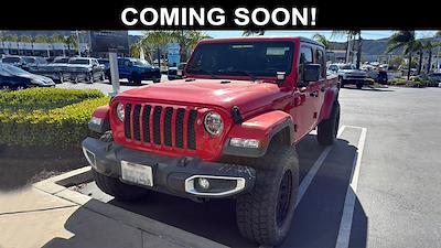 Used 2023 Jeep Gladiator - photo 1