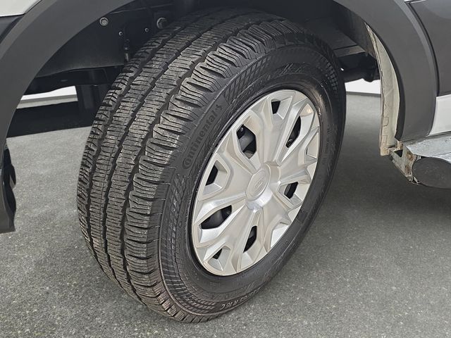 Used 2023 Ford Transit 250 - photo 32