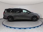 Used 2023 Chrysler Pacifica Touring L Minivan thumbnail 5