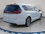 Used 2024 Chrysler Pacifica Select Minivan for sale #RR118180 - photo 6