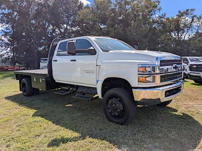 2024 Chevrolet Silverado 5500 Crew Cab DRW 4WD Knapheide Flatbed Truck for sale #RH464384 - photo 2