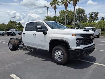 2025 Chevrolet Silverado 3500 Crew Cab DRW 4WD Cab Chassis for sale #SF264225 - photo 2