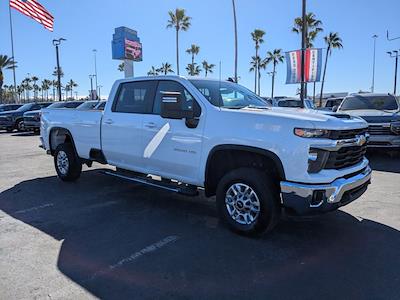 Used 2025 Chevrolet Silverado 2500 LT Crew Cab for sale #SF294219 - photo 2