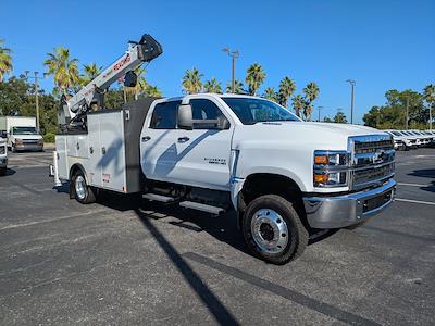 2025 Chevrolet Silverado 6500 Crew Cab DRW 4WD Reading Mechanics Body for sale #SH710584 - photo 2