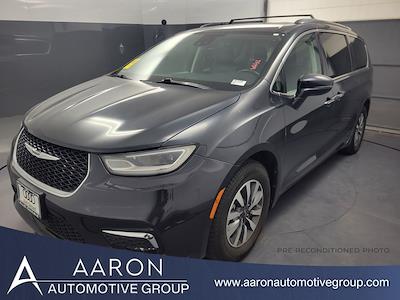 2021 Chrysler Pacifica FWD Minivan for sale #302105R - photo 1