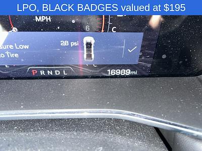 Used 2023 GMC Canyon - photo 1