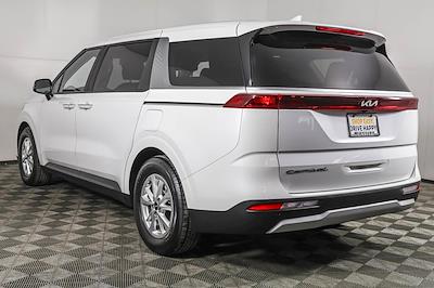 Used 2022 Kia Carnival LXS Minivan for sale #N24299A - photo 2