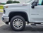 2025 Chevrolet Silverado 3500 Crew Cab 4WD Pickup for sale #151885 - photo 5