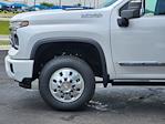 2025 Chevrolet Silverado 3500 Crew Cab 4WD Pickup for sale #152031 - photo 5