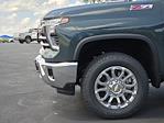 2025 Chevrolet Silverado 2500 Crew Cab 4WD Pickup for sale #152136 - photo 5